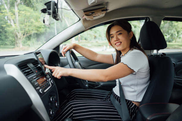 istock An Asian female E-hailing driver using smartphone to received order 1367182131