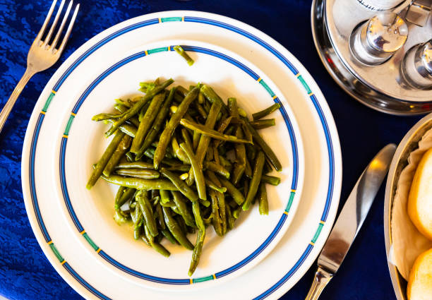 istock Portion of stewed green beans 1367196881