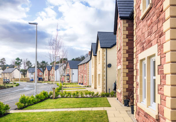 propiedad moderna de carcasa - complejos residenciales fotografías e imágenes de stock