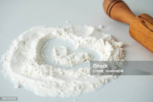 Fresh Dough With Rolling Pin Stock Photo - Download Image Now - Flour, Heart Shape, Ground - Culinary