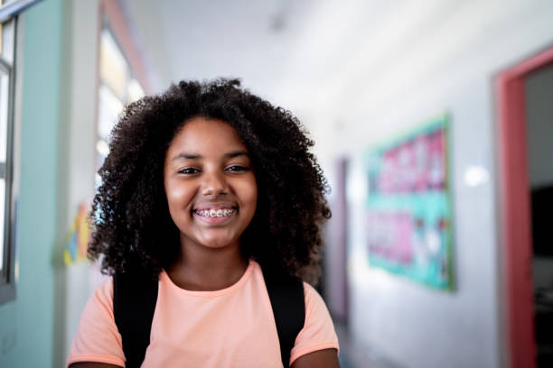 portrait of a girl at school - pre adolescent child imagens e fotografias de stock