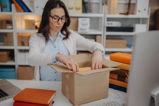 istock Organizing work in delivery business 1367365695