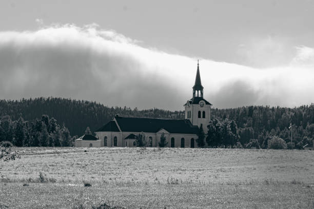 istock Church in black n grey 1367369572