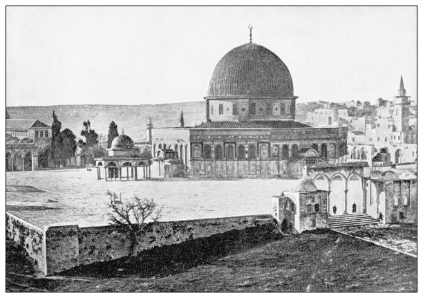 античные фотографии иерусалима и окрестностей: мечеть омара - jerusalem israel people omar stock illustrations