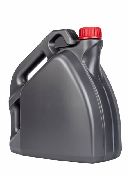istock Canister with motor oil 1367373954