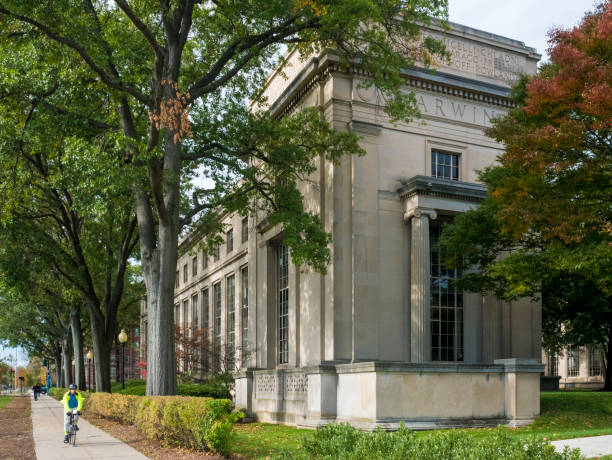 l'istituto di tecnologia del massachusetts - massachusetts institute of technology university massachusetts dome foto e immagini stock