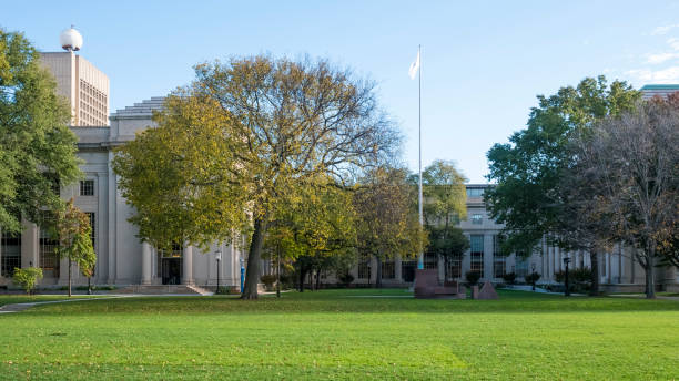 массачусетский технологический институт - massachusetts institute of technology university massachusetts dome стоковые фото и изображения