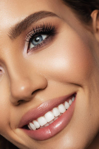 istock Beautiful girl with perfect make-up 1367379343
