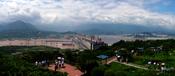istock Presa de las Tres Gargantas, China 1367386754