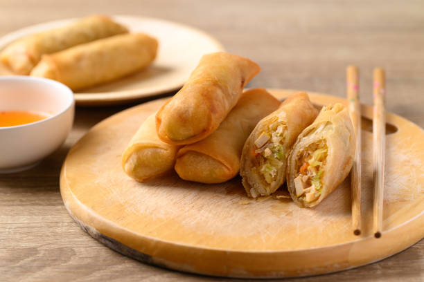 istock Asian deep fried spring roll filling with tofu, cabbage, carrot and glass noodle 1367449821
