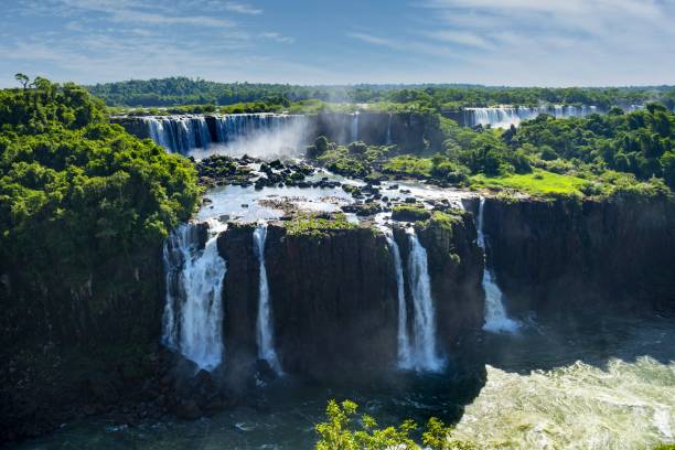 istock Iguazu Falls between Brazil and Argentina 1367487279
