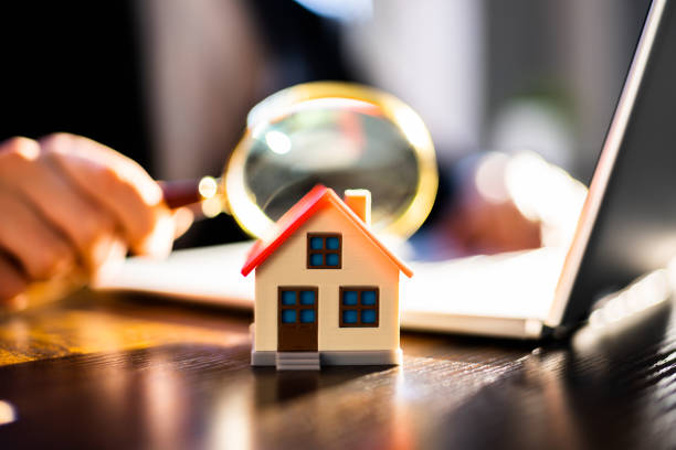 istock Real Estate House Inspector Checking Property 1367507693