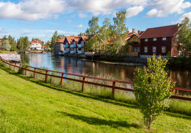 old town of falun with traditional red swedish wooden dwellings. dalarna county, sweden - dalarna imagens e fotografias de stock