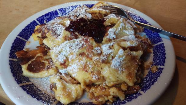 istock Lunch Dinner - Kaiserschmarren Powdered Sugar Cranberries 1367522622