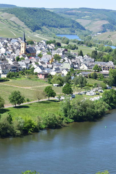 istock aerial view to Trittenheim an der Mosel 1367660644