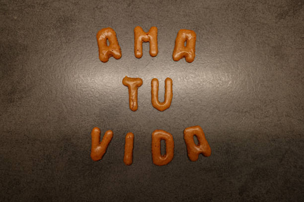 istock Love your life sign 1367670603