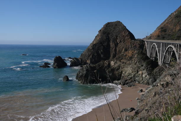 istock Central California coastline off CA-1 1367715096