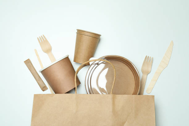 istock Delivery containers for takeaway food on white background 1367779621