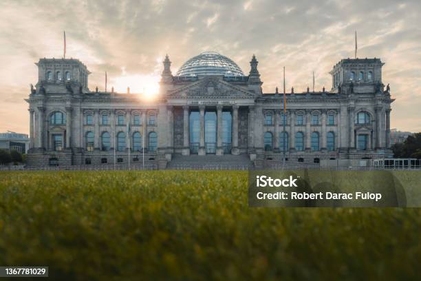 Reichstag Building Berlin Stock Photo - Download Image Now - The Reichstag, Building Exterior, Summer