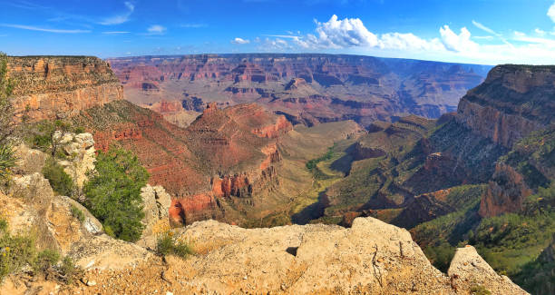 istock View across the Grand Canyon 1367808088