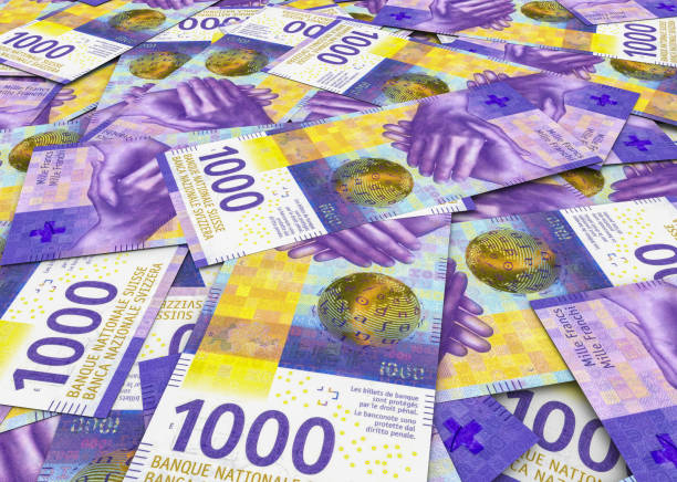 montones de dinero - swiss currency fotografías e imágenes de stock