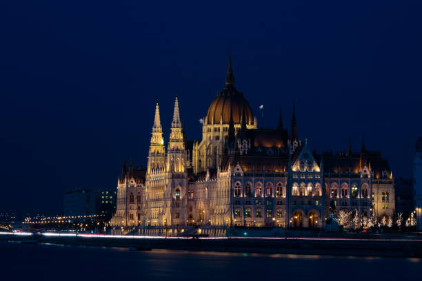 istock Hungarian parliament building #1 1367830980