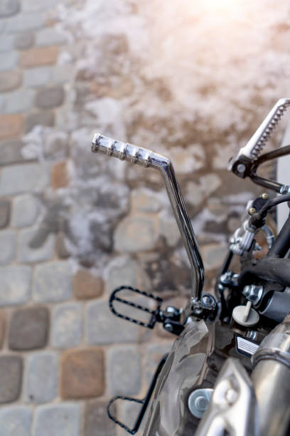 istock kickstarter foot enudro motorcycle close-up 1367836488