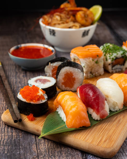 istock SUSHI COMBO WITH SAUCE AND YAKISOBA IN WOOD 1367855593