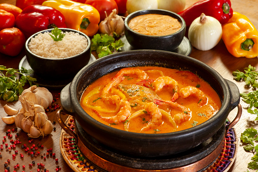Fish and shrimp stew, usually served with rice and mush. Traditional dish of Brazilian cuisine and consumed throughout the Brazilian coast.