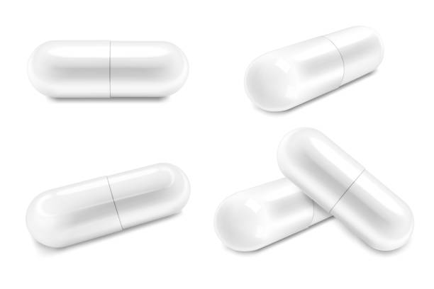 białe pigułki medyczne lub kapsułki zestaw ikon z bliska, izolowany na przezroczystym tle. szablon projektu tabletek, kapsułek do grafiki, makiety. koncepcja medyczna i opieki zdrowotnej. wektorowa realistyczna ilustracja 3d - capsule pill vitamin pill herbal medicine stock illustrations