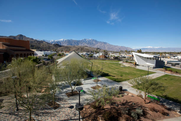 istock Cathedral City, California 1367950956
