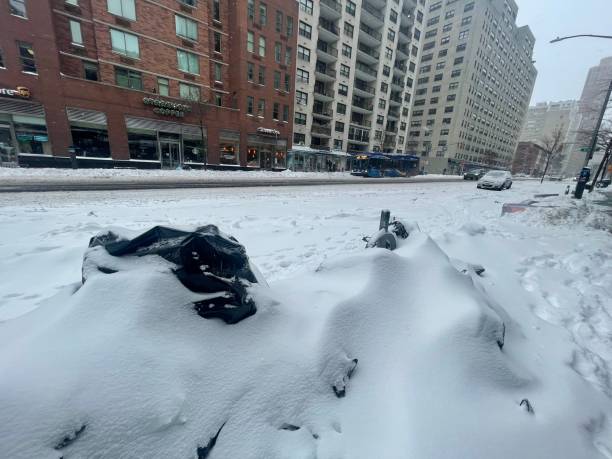 snow covered manhattan streets - 2333 imagens e fotografias de stock