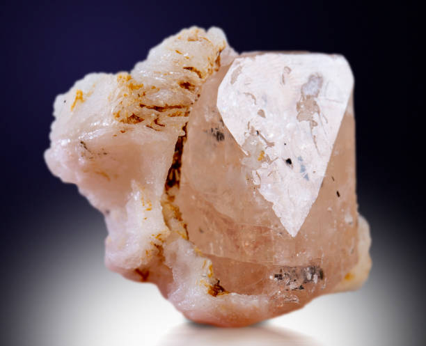 istock topaz, mineral specimen stone rock geology gem crystal 1368000375