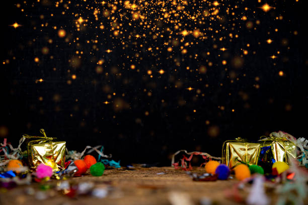 istock Black Friday Super Sale. Realistic black gifts boxes. Empty open gift box with gold bow 1368016126