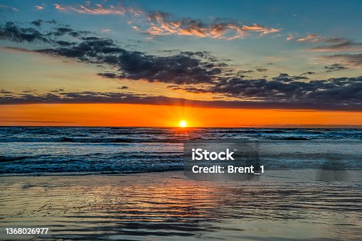 istock Gulf Coast Sunrise 1368026977