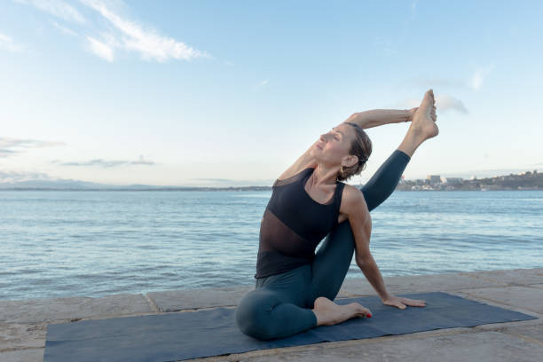 istock Yoga outdoor 1368062558