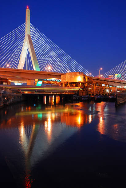 zakim bridge at dusk - boston skyline night city imagens e fotografias de stock