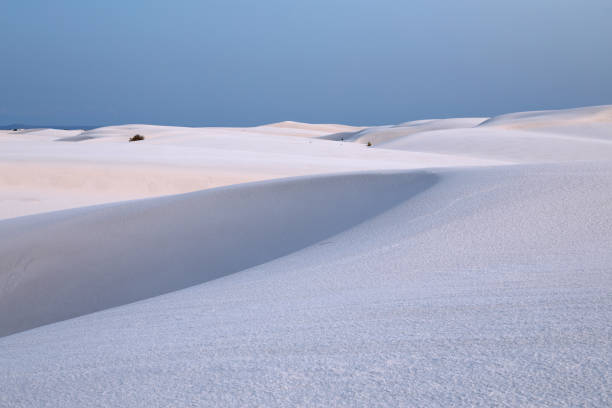 istock Sand Dune Sunset at White Sands National Park 1368139934