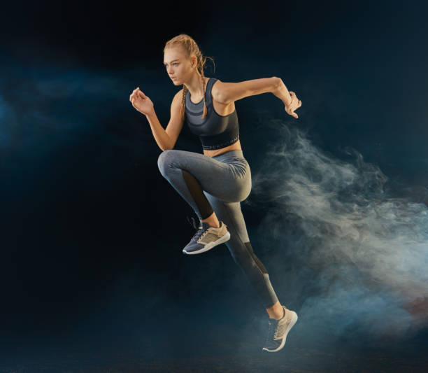 istock Girl is jogging 1368146616