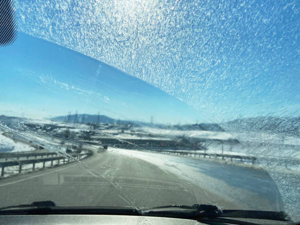 driving with dirt glass car window - 7595 imagens e fotografias de stock