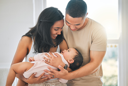 Couple With Baby Pictures | Download Free Images on Unsplash Couple With Baby Pictures | Download Free Images on Unsplash
