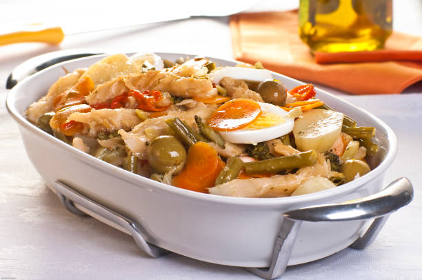 cod fish - kabeljauw stockfoto's en -beelden