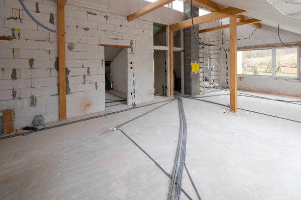istock Loft construction site drywall without people in daylight 1368230903