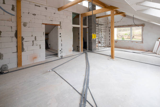 istock Loft construction site drywall without people in daylight 1368230904