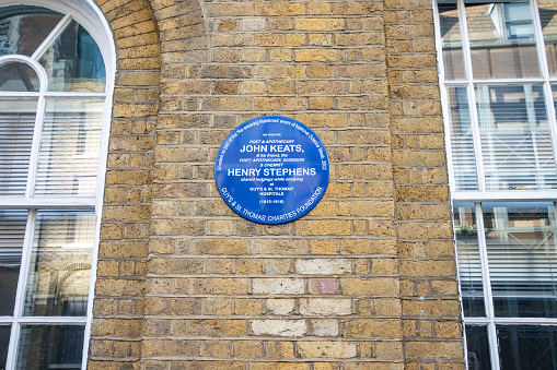 This London Blue Plaque commemorates the lives of poet and apothecary John Keats and his friend the poet, apothecary, surgeon and chemist, Henry Stephens, who shared lodgings while studying Guy's & St Thomas' Hospitals (1815-1816)