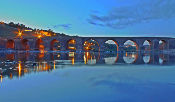 istock The Ten-eyed Bridge / Diyarbakir 1368340903