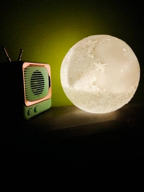 lune légère - full moon audio photos et images de collection