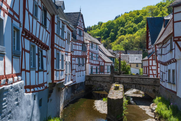 istock The romantic Eifel town of Monreal / Germany 1368399881