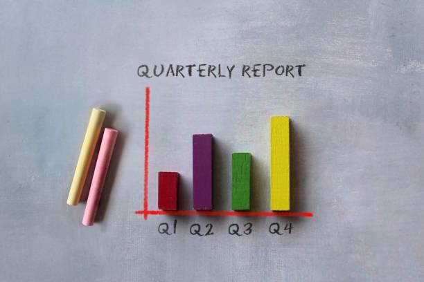 istock Quarterly report concept. 1368423134