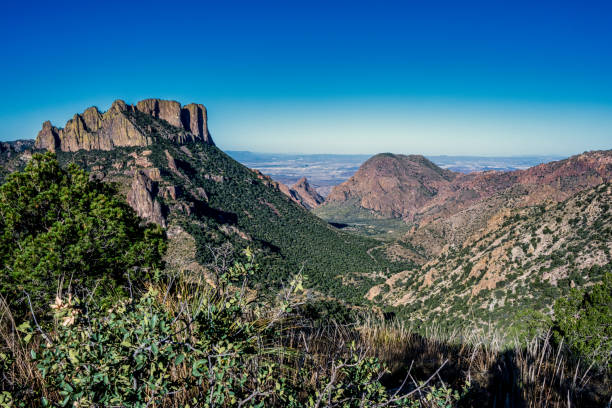 istock Desert Mountain Grandeur 1368431545